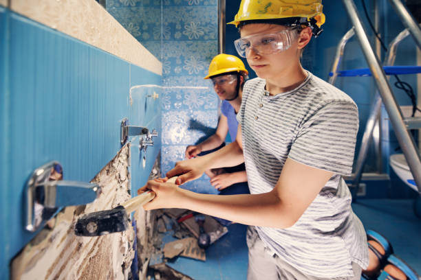 Best Mold Odor Removal Services  in Avilla, AR